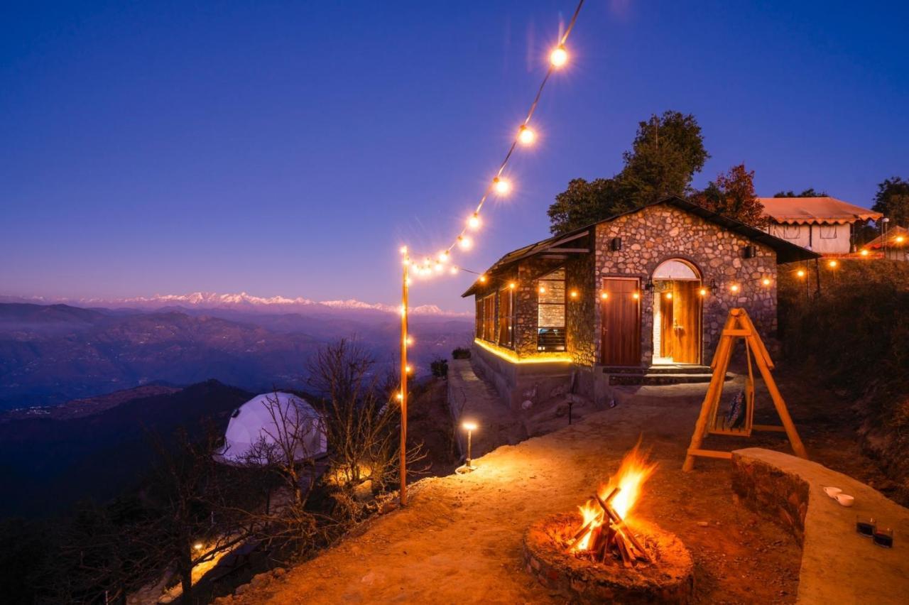 Keekoo Kanatal, Wealthinwhite Hotel Ngoại thất bức ảnh